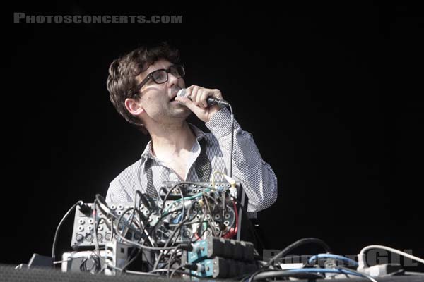 JAMIE LIDELL - 2008-08-29 - SAINT CLOUD - Domaine National - Scene de la Cascade - 